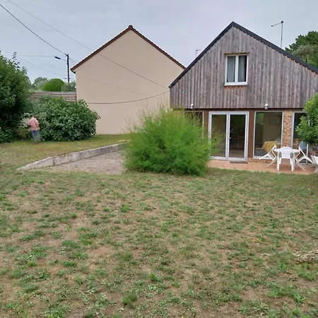 Maison Au Calme Proche 巴讷维尔-卡特里特